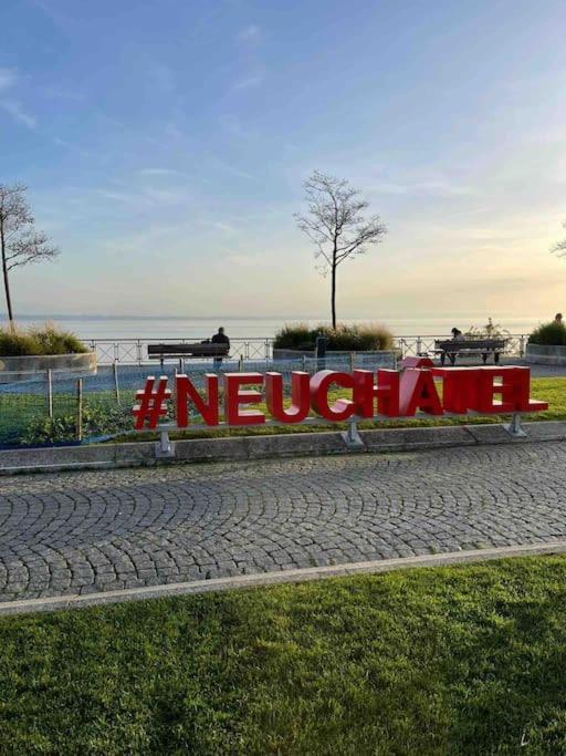 V&V Centre Neuchâtel Exterior photo